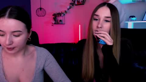 _kellykitten_ online show from 24, 3, 2026