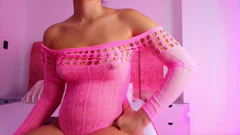 Kendall online show from 2, 12, 2025