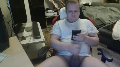 _kitsu_ online show from 19, 11, 2025