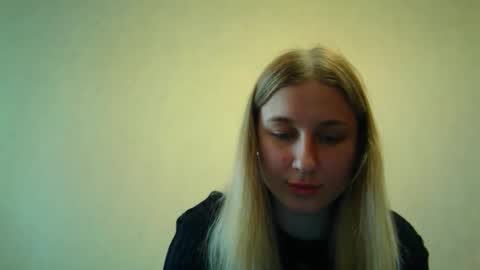 Snapshot of _kitty_joy chatting on 15, 4, 2026 _kitty_joy online show from 15, 4, 2026
