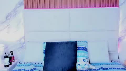 Snapshot of _krystal_cambell chatting on 12, 7, 2026 _krystal_cambell online show from 12, 7, 2026