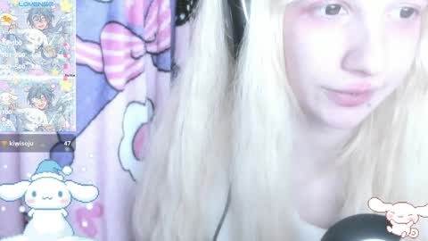 Snapshot of _kuroneeko_ chatting on 15, 12, 2024  kuro  online show from 15, 12, 2024