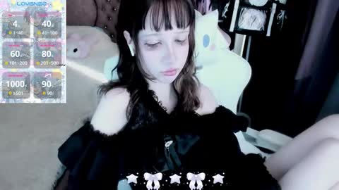 Snapshot of _kuroneeko_ chatting on 12, 9, 2025  kuro  online show from 12, 9, 2025