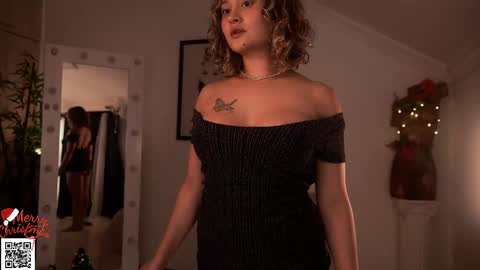 Not on OF Some stuff for sale  online show from 27, 12, 2024