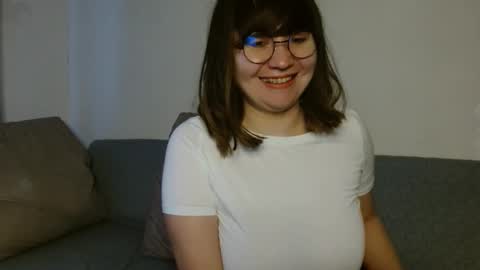 Snapshot of _lalilu_ chatting on 12, 12, 2024 _lalilu_ online show from 12, 12, 2024