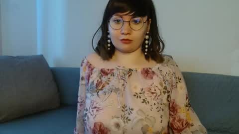 Snapshot of _lalilu_ chatting on 16, 12, 2024 _lalilu_ online show from 16, 12, 2024