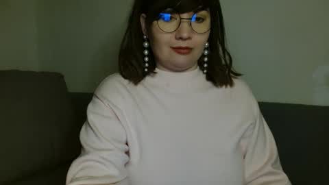 Snapshot of _lalilu_ chatting on 27, 12, 2024 _lalilu_ online show from 27, 12, 2024