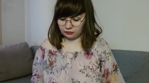 Snapshot of _lalilu_ chatting on 31, 12, 2024 _lalilu_ online show from 31, 12, 2024