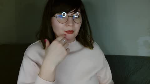 Snapshot of _lalilu_ chatting on 4, 1, 2025 _lalilu_ online show from 4, 1, 2025