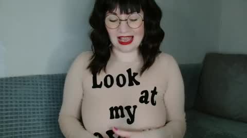 Snapshot of _lalilu_ chatting on 10, 1, 2025 _lalilu_ online show from 10, 1, 2025