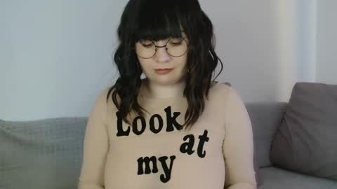 Snapshot of _lalilu_ chatting on 3, 3, 2025 _lalilu_ online show from 3, 3, 2025