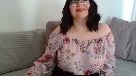 Snapshot of _lalilu_ chatting on 24, 9, 2025 _lalilu_ online show from 24, 9, 2025