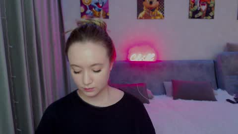Snapshot of _lalune_ chatting on 26, 12, 2024 _lalune_ online show from 26, 12, 2024