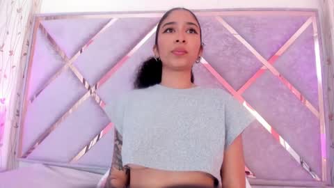 Lanna  online show from 31, 12, 2024