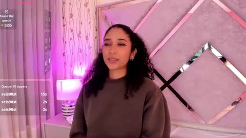 Lanna  online show from 13, 1, 2025