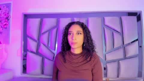 Lanna  online show from 8, 2, 2025