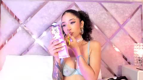 Lanna  online show from 8, 11, 2025