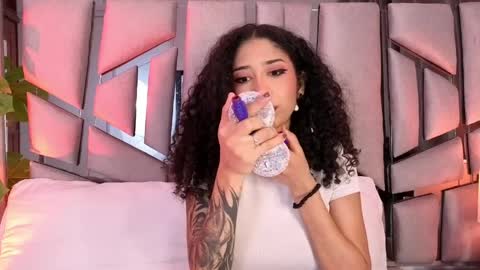 Snapshot of _lanna_jhonson_ chatting on 9, 4, 2026 Lanna online show from 9, 4, 2026