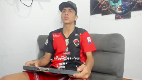 Snapshot of _latinhot_420 chatting on 24, 4, 2026 _latinhot_420 online show from 24, 4, 2026