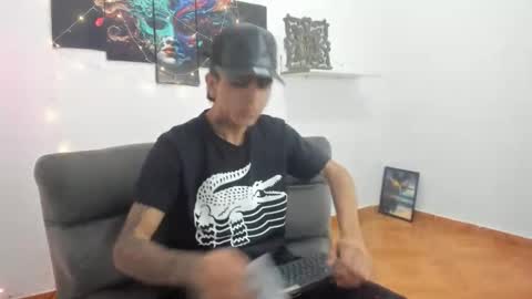 Snapshot of _latinhot_420 chatting on 25, 4, 2026 _latinhot_420 online show from 25, 4, 2026
