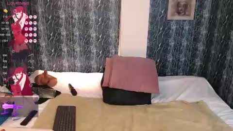 Snapshot of _lilithrose chatting on 15, 6, 2026 Ask me online show from 15, 6, 2026
