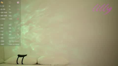 _lillilly_ online show from 23, 6, 2026