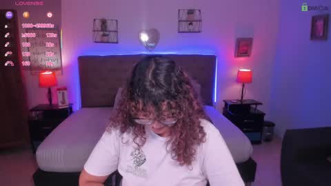 Snapshot of _lilly_miller chatting on 6, 3, 2025 Liily online show from 6, 3, 2025