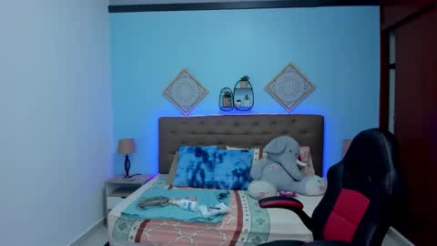 Snapshot of _lilly_miller chatting on 16, 9, 2025 Liily online show from 16, 9, 2025