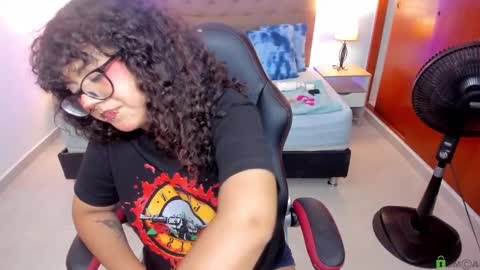 Snapshot of _lilly_miller chatting on 19, 9, 2025 Liily online show from 19, 9, 2025