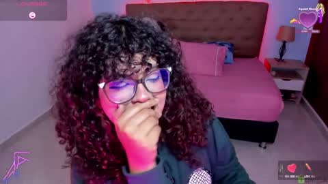 Snapshot of _lilly_miller chatting on 5, 10, 2025 Liily online show from 5, 10, 2025