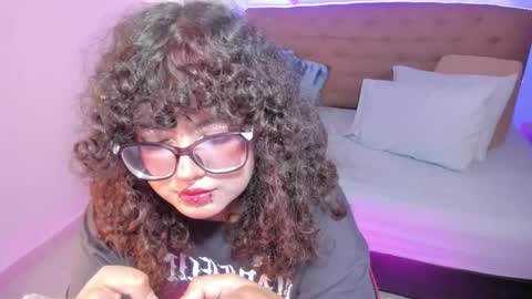 Snapshot of _lilly_miller chatting on 28, 11, 2025 Liily online show from 28, 11, 2025