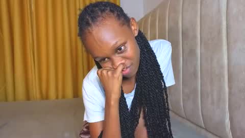 Littlevenus online show from 15, 11, 2025