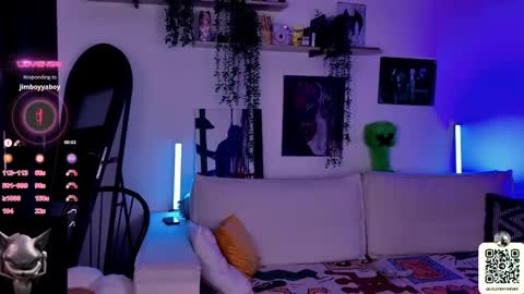 Snapshot of _lollyshy_ chatting on 24, 10, 2025 Lolly online show from 24, 10, 2025