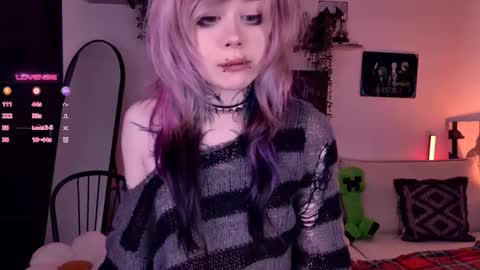 Snapshot of _lollyshy_ chatting on 19, 11, 2025 Lolly online show from 19, 11, 2025