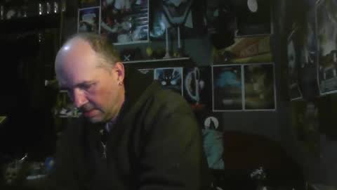 That guy online show from 31, 10, 2025