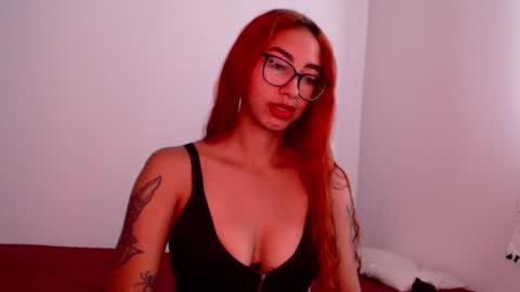 Snapshot of _loreana_ chatting on 28, 1, 2025 _loreana_ online show from 28, 1, 2025