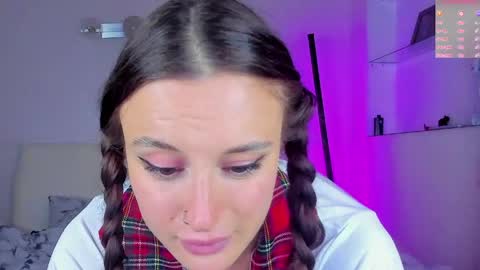 _lorra online show from 19, 5, 2026