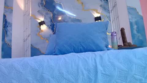 Lorrayne online show from 26, 9, 2025