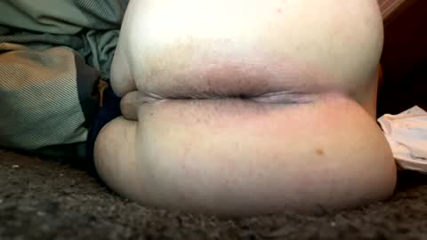 Snapshot of _love_pussy chatting on 22, 1, 2025 Love huge buttplug up my ass online show from 22, 1, 2025