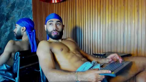 Snapshot of _luca_flame chatting on 25, 9, 2025 _luca_flame online show from 25, 9, 2025