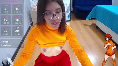 Snapshot of _lucysmith chatting on 18, 1, 2025 Lucy  online show from 18, 1, 2025