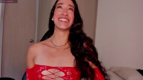 Snapshot of _luna_dupont_ chatting on 28, 10, 2025  Luna  online show from 28, 10, 2025