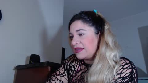 Snapshot of _lunagold_ chatting on 11, 2, 2026 _lunagold_ online show from 11, 2, 2026