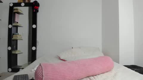 Luna online show from 27, 9, 2025