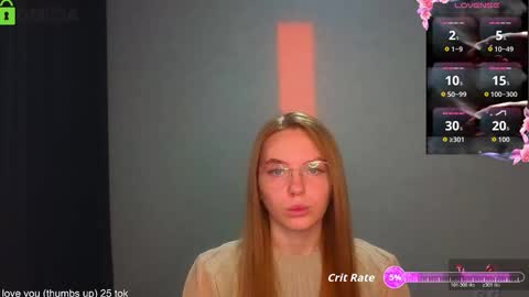 Snapshot of _lysafeta_ chatting on 27, 10, 2025 Welcome guys Pleasure to see you all here My name is Lysafeta and MichaelaTip menu is active Private is open online show from 27, 10, 2025