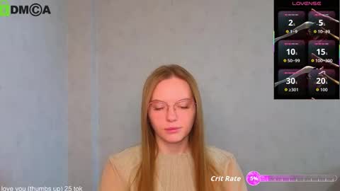 Snapshot of _lysafeta_ chatting on 5, 2, 2026 Welcome guys Pleasure to see you all here My name is Lysafeta and MichaelaTip menu is active Private is open online show from 5, 2, 2026