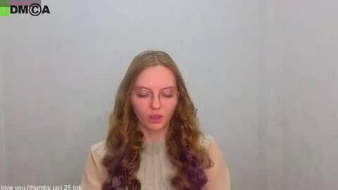 Snapshot of _lysafeta_ chatting on 7, 6, 2026 Welcome guys Pleasure to see you all here My name is Lysafeta and MichaelaTip menu is active Private is open online show from 7, 6, 2026
