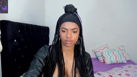 Snapshot of _marcela_22 chatting on 28, 2, 2025 MARCELA online show from 28, 2, 2025