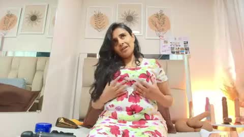 _marcela__ online show from 8, 7, 2026
