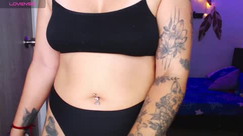 Snapshot of _marcela_wi chatting on 16, 12, 2025 Marce online show from 16, 12, 2025